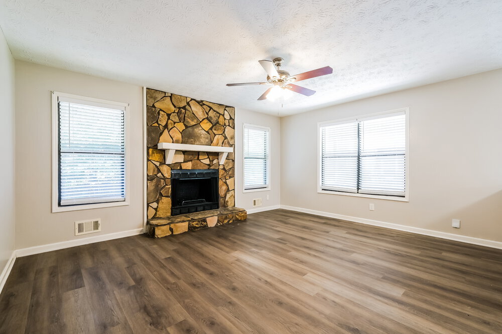 Building Photo - 5503 Springwood Ln