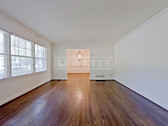 Building Photo - Classic 3-Bed, 2-Bath Ranch Style Home in Crestline