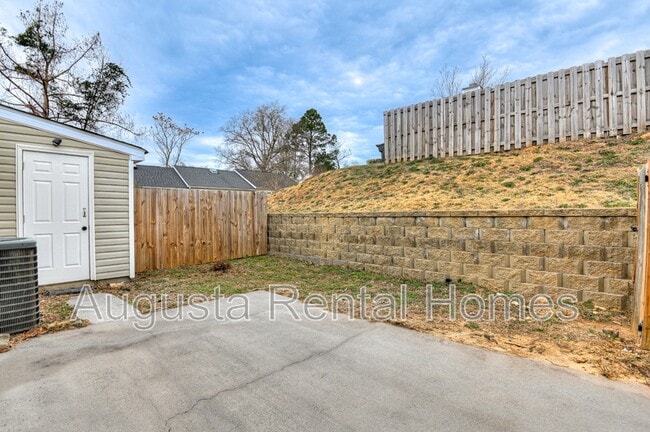 Building Photo - 4035 Calypso Dr