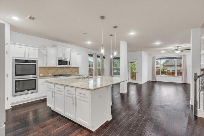 Building Photo - 904 Purple Moor Pass