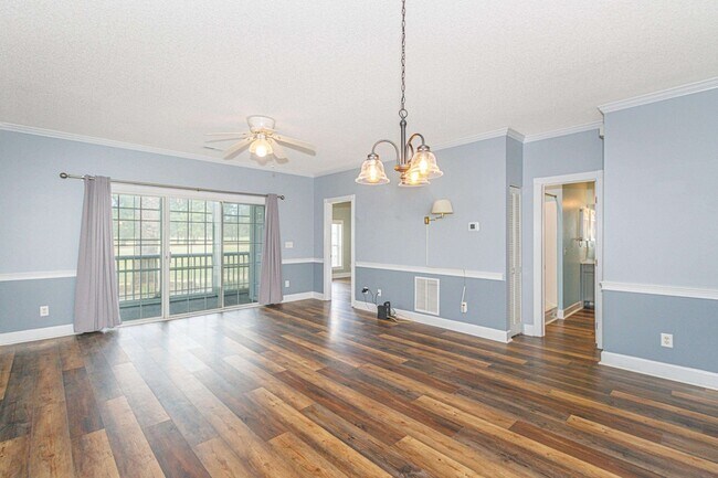 Building Photo - 4627 Wild Iris Dr
