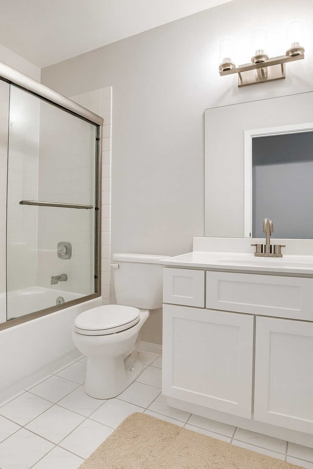 Building Photo - 1039 Sussex Dr