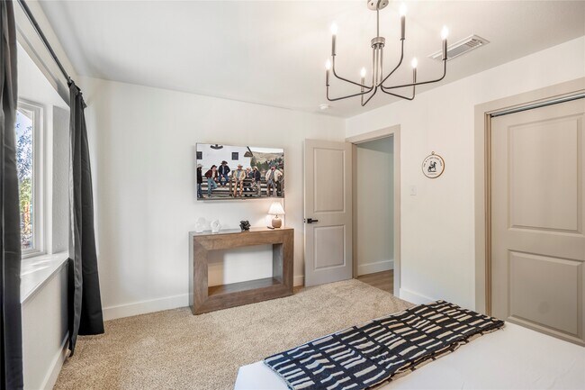 Building Photo - 5614 Oakhaven Ln