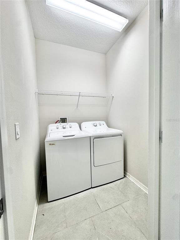 Building Photo - 2757 Creekmore Ct