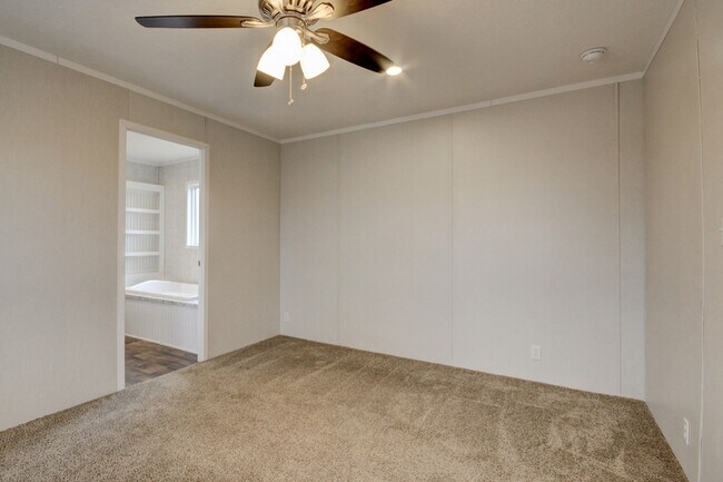 Building Photo - 295 Seays Rd
