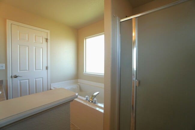 Building Photo - 4922 Haiti Way