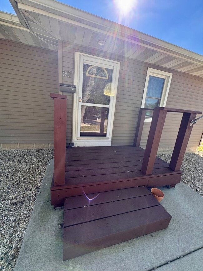 Building Photo - Single Family Home in Edgerton, WI