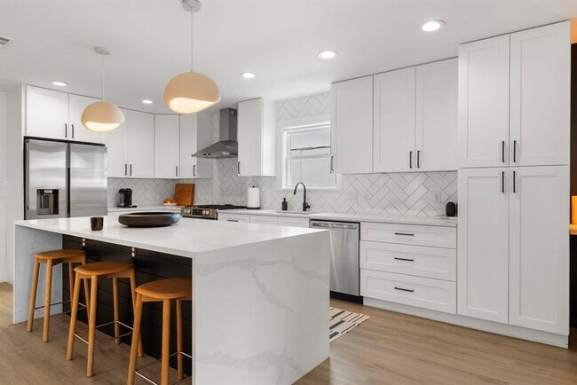 Building Photo - 510 Meadow Lea Dr