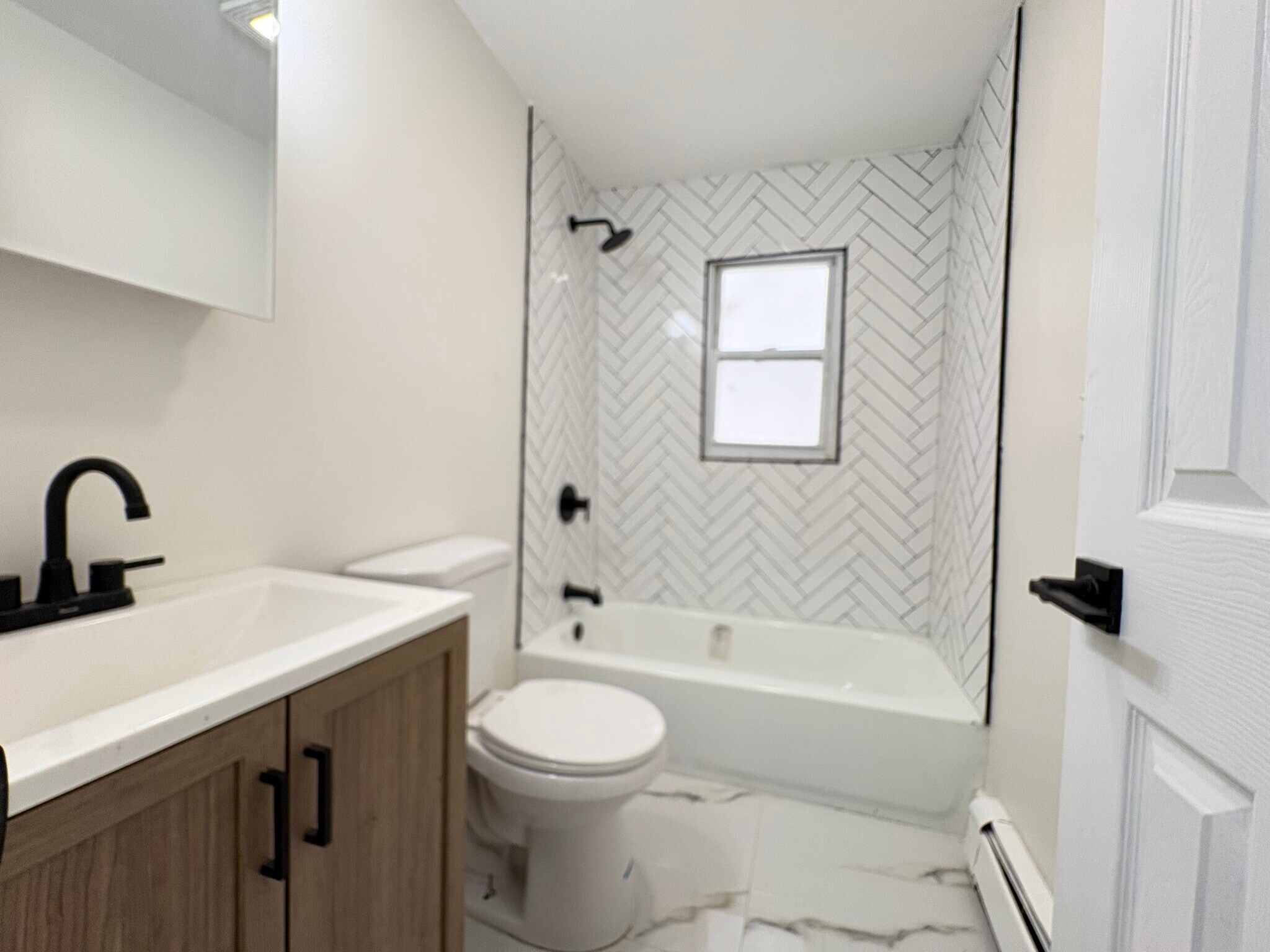 Building Photo - 281 Belmont Ave