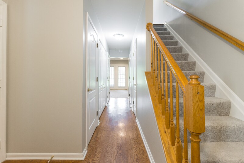 Building Photo - 733 Mashie Ct