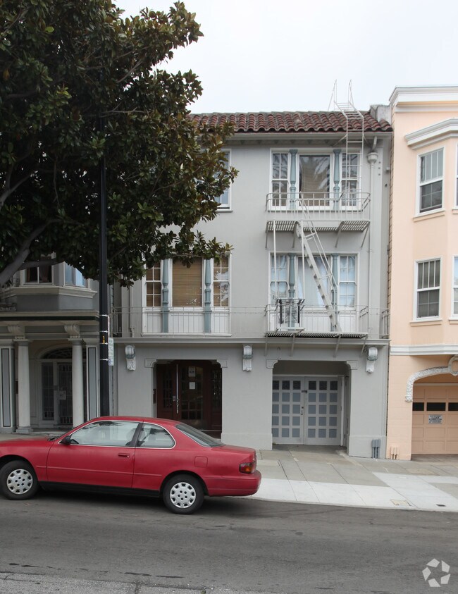 Building Photo - 179 Dolores St