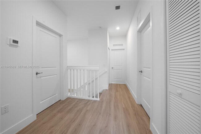 Building Photo - 19114 345th Ter