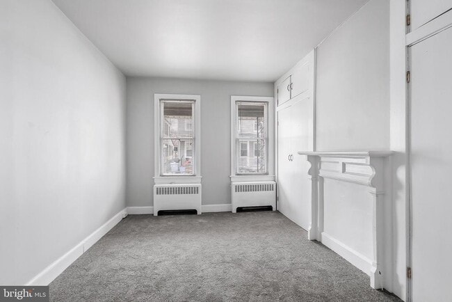 Building Photo - 243 Conover St