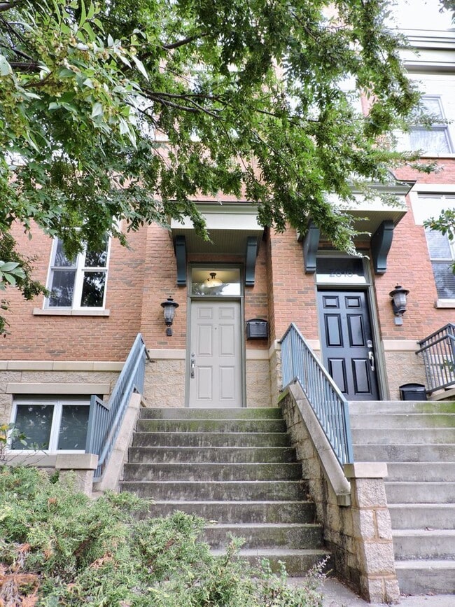 Primary Photo - 4 Bedroom/3.5 Bath. UC Rental Located on J...