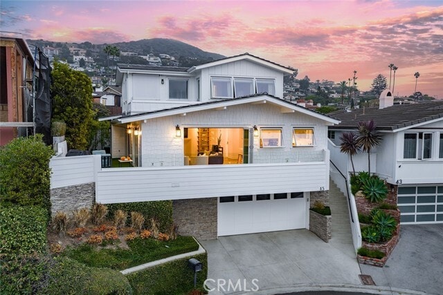 Building Photo - 45 Emerald Bay