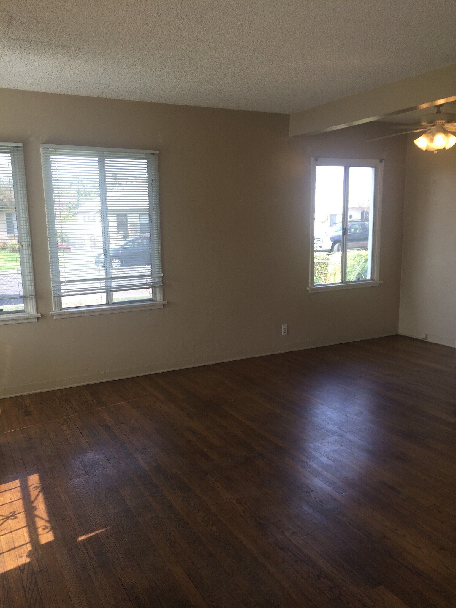 Building Photo - 2240 Euclid Ave