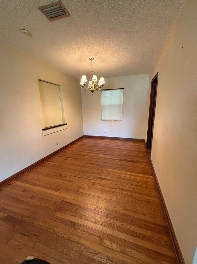 Building Photo - 4733 Godwin Ave