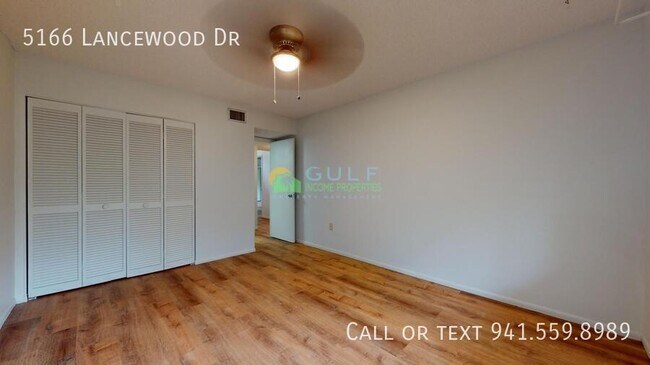 Building Photo - 5166 Lancewood Dr