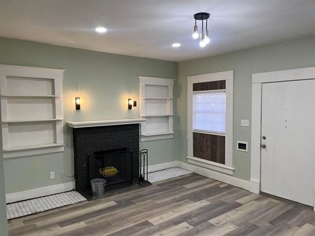 Building Photo - Questions pleas contact Joshua LaFever 501...