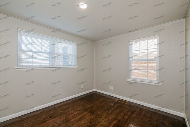 Building Photo - 3200 NW 66th St