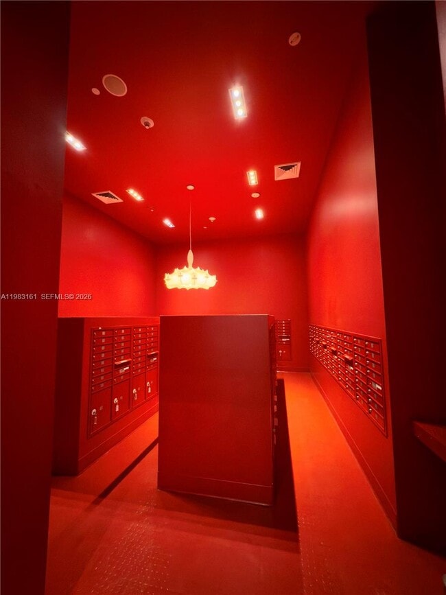 Building Photo - 1600 NE 1st Ave