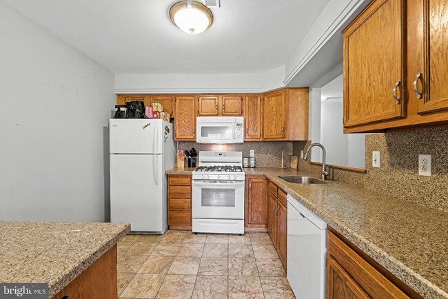 Building Photo - 775 Quail Pl