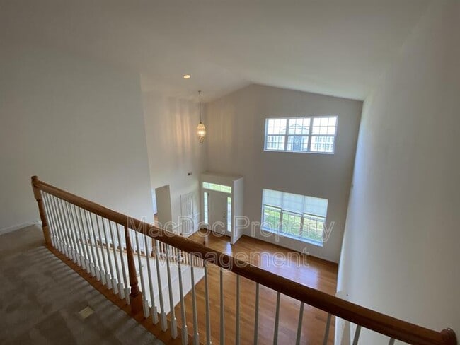 Building Photo - 1012 Maureen Dr