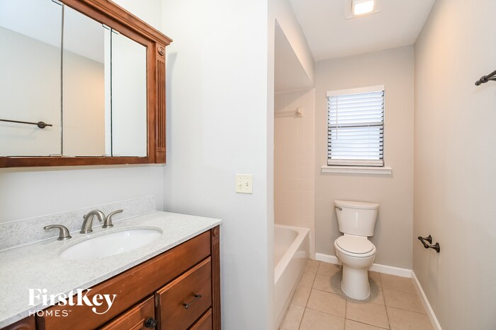 Building Photo - 4375 Morning Dove Dr