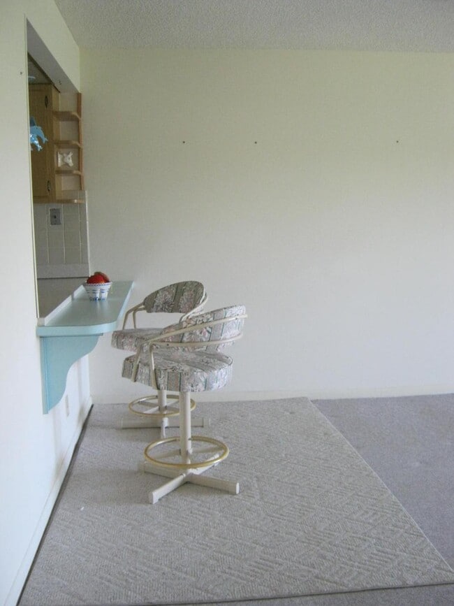 Building Photo - 2440 SE Ocean Blvd