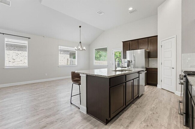 Building Photo - 9213 Margaret Jewel Ln