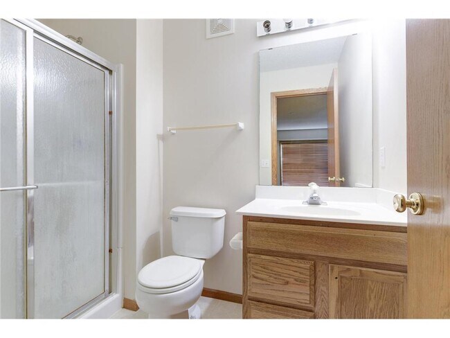 Building Photo - 15772 Flan Ct