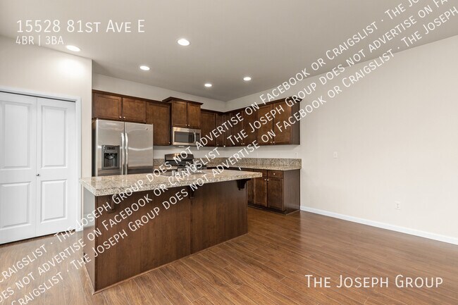 Building Photo - 15528 81 Ave E