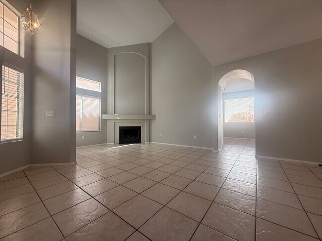 Building Photo - 2110 E Saltsage Dr