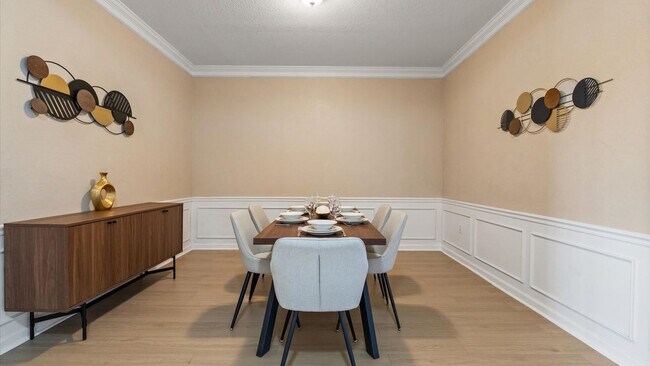 Building Photo - 5037 Shoreway Loop