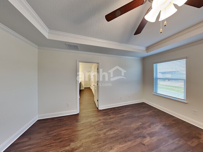 Building Photo - 6162 Little Blf Cir