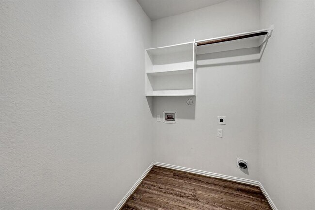 Building Photo - 12822 Ilderton Dr