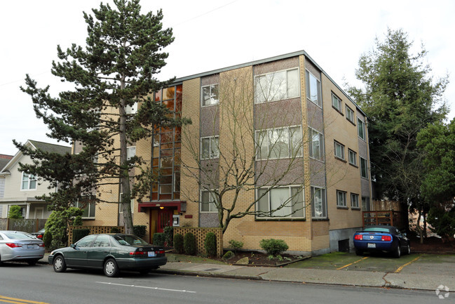 Building Photo - Mondrian Apartments