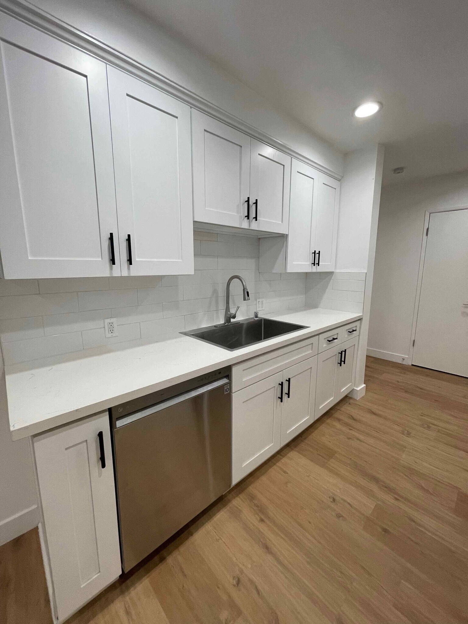 Building Photo - 1128 19th St