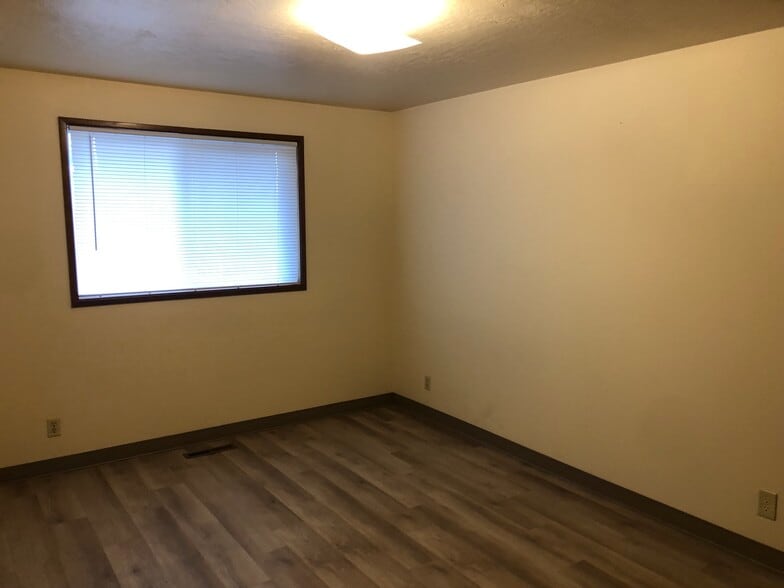 Building Photo - 1418 Z St
