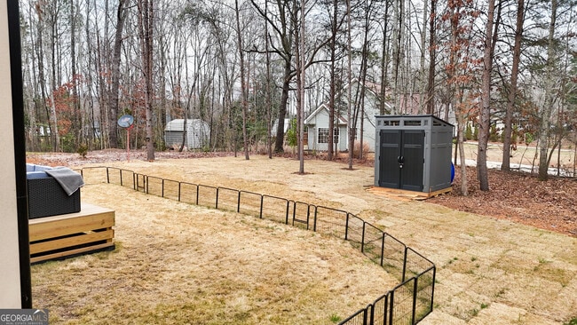 Building Photo - 270 Townview Dr