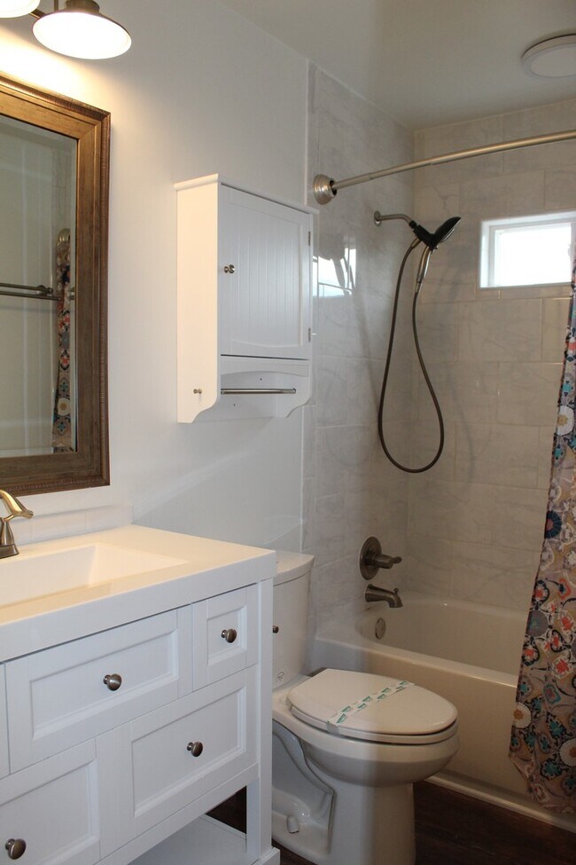 3 Bedroom Home in the country 9610 Prunedale South Rd Salinas CA