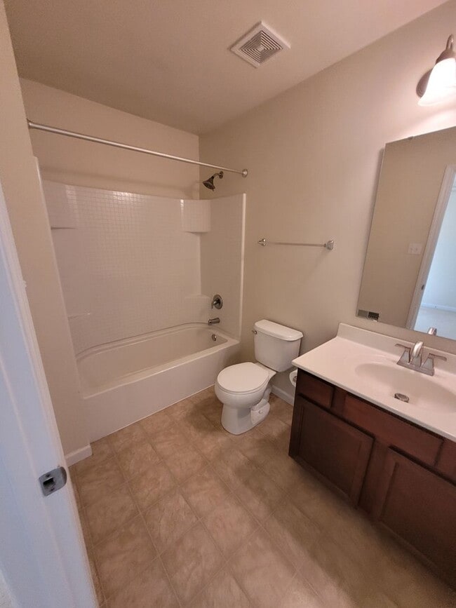 Building Photo - Beautiful 3bd/2.5ba 2 Story Home for Rent!