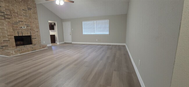 Building Photo - 11115 Nepau Dr