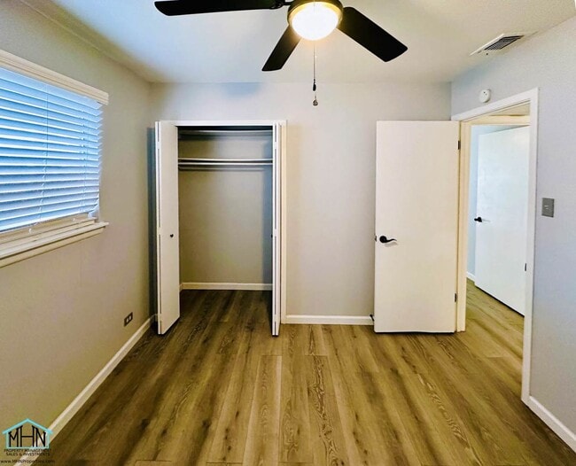 Building Photo - Welcome to Your Dream Home in Thunderbird ...