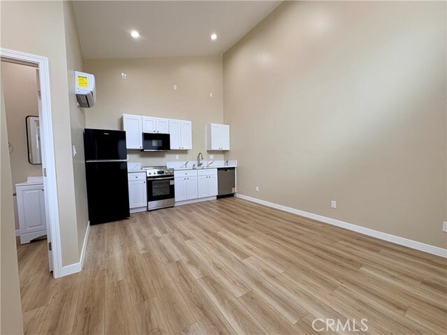 Building Photo - 1464 3rd St