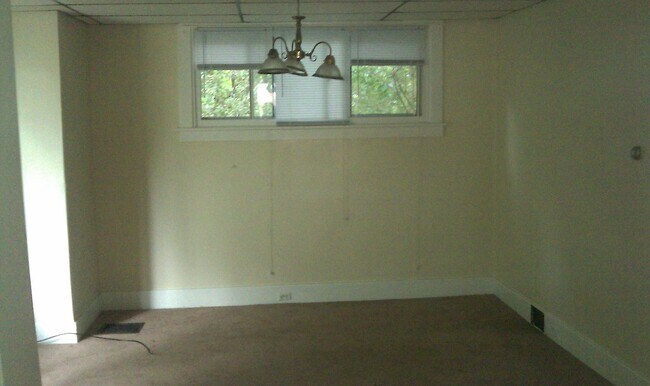 Building Photo - New Brighton 3 Bedroom House plus all