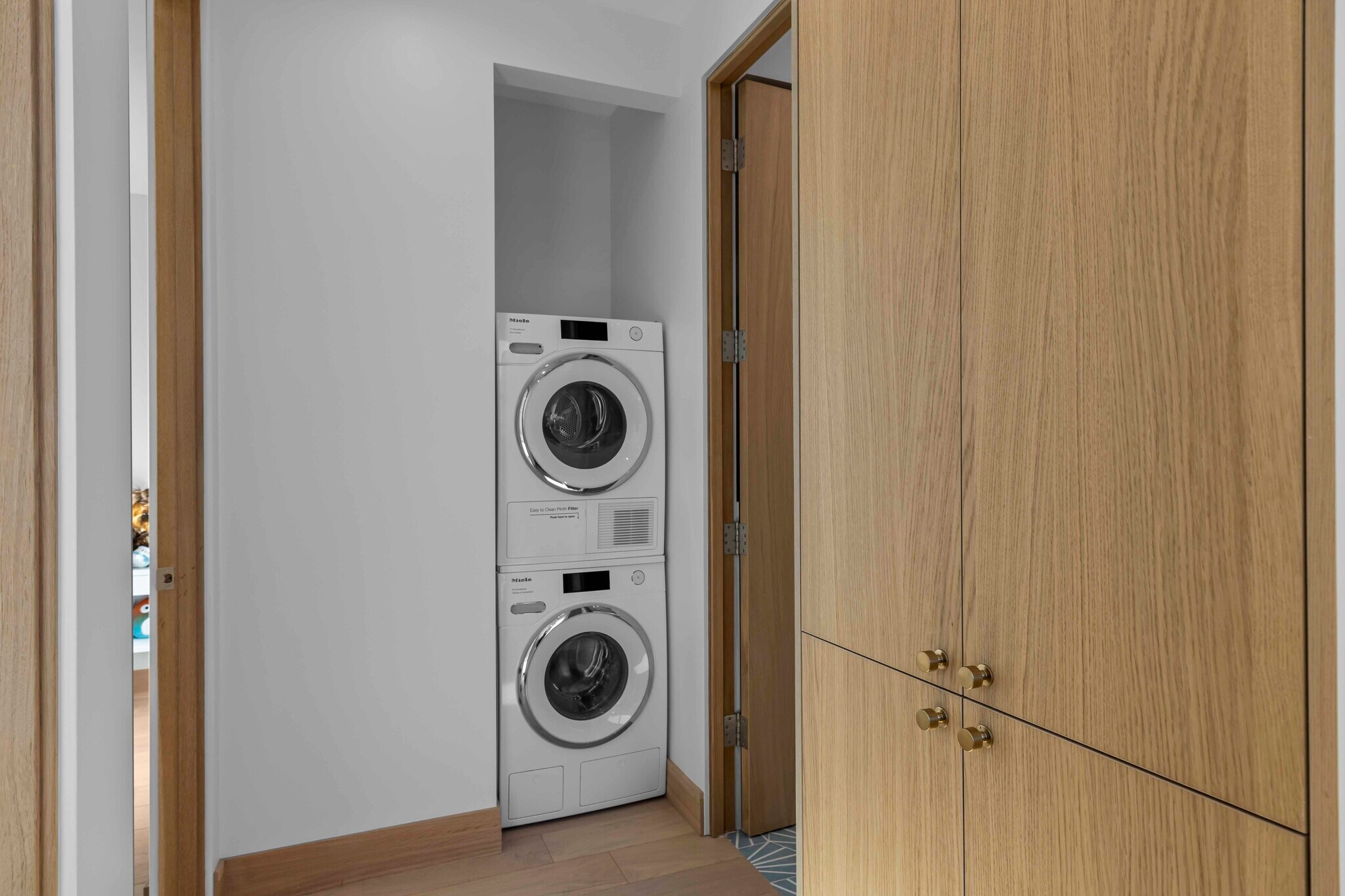 Building Photo - 2019 Highland Ave