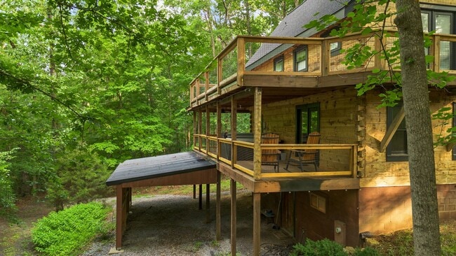 Building Photo - 3770 Baxter Rd