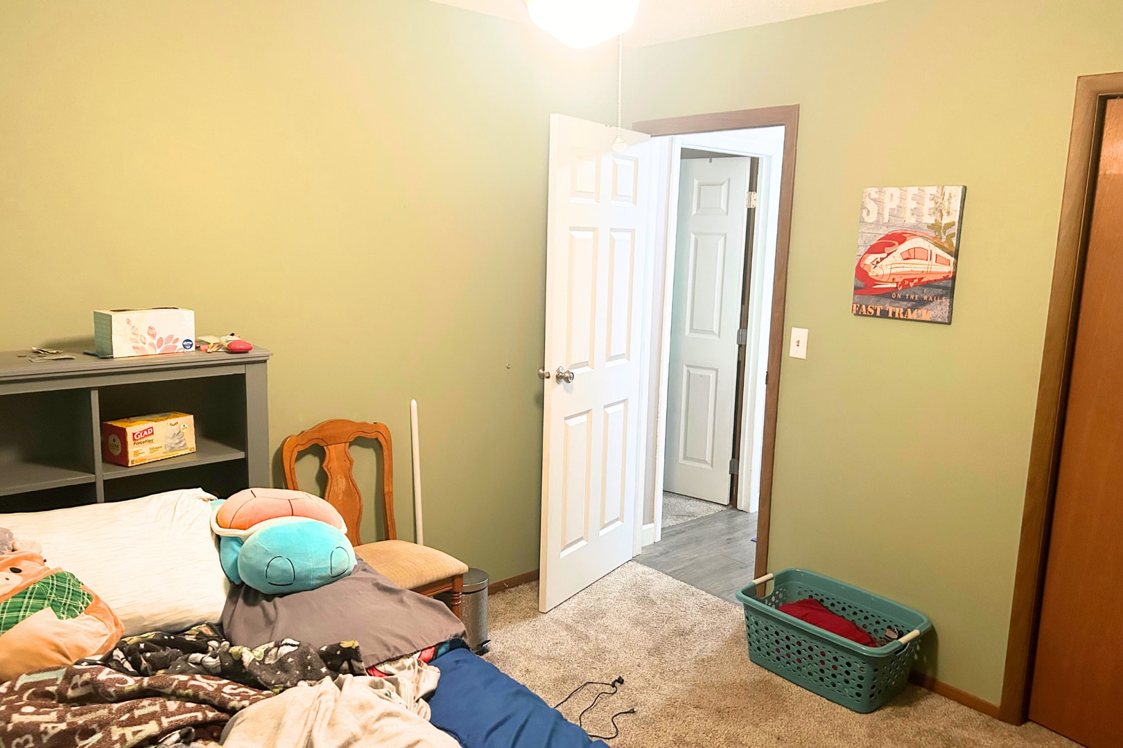 Building Photo - 2822 S Main Ave