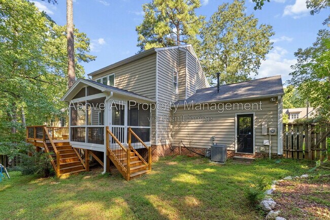 Building Photo - 1202 Belhaven Rd